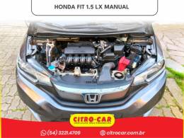 HONDA - FIT - 2015/2016 - Cinza - R$ 62.900,00