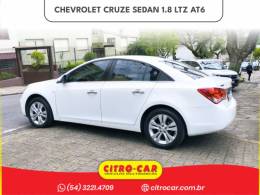 CHEVROLET - CRUZE - 2014/2015 - Branca - R$ 68.900,00