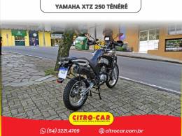 YAMAHA - XTZ 250 - 2018/2019 - Marrom - R$ 26.900,00