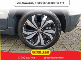 VOLKSWAGEN - T-CROSS - 2021/2021 - Branca - R$ 95.900,00