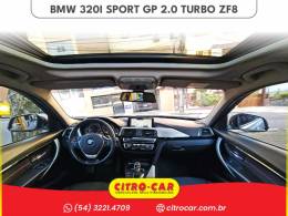 BMW - 320I - 2017/2018 - Prata - R$ 135.900,00