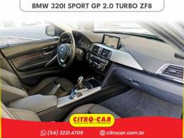 BMW - 320I - 2017/2018 - Prata - R$ 135.900,00