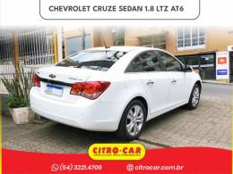 CHEVROLET - CRUZE - 2014/2015 - Branca - R$ 68.900,00