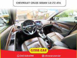 CHEVROLET - CRUZE - 2014/2015 - Branca - R$ 68.900,00