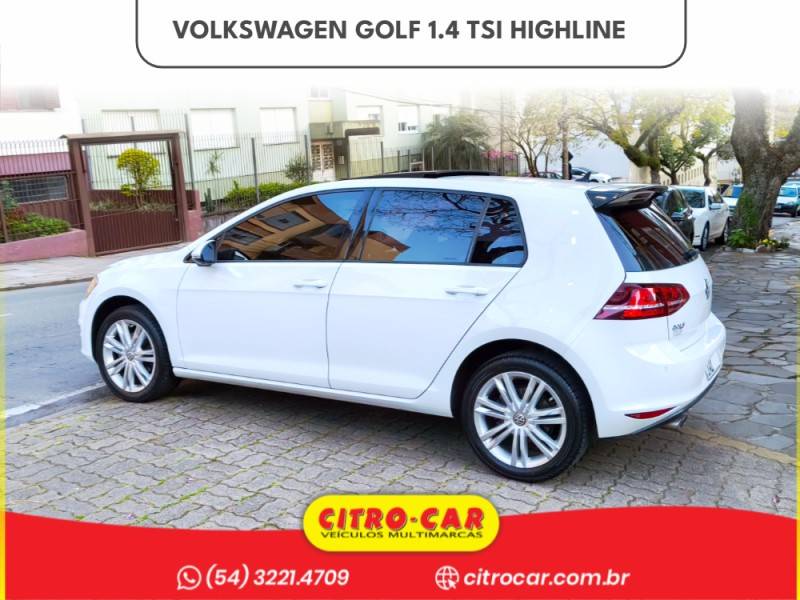 VOLKSWAGEN - GOLF - 2014/2015 - Branca - R$ 81.900,00