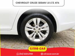 CHEVROLET - CRUZE - 2014/2015 - Branca - R$ 68.900,00